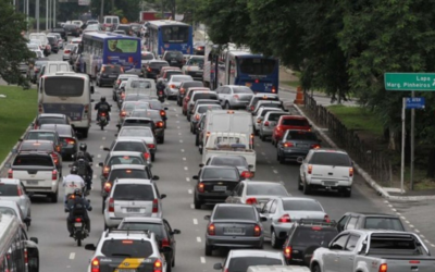 Período curto em engarrafamento já expõe motorista a altas doses de poluição, indica estudo