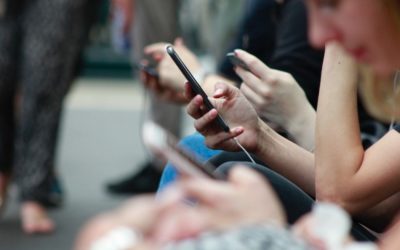 Novo estudo confirma o que já sabemos: redes sociais demais fazem mal