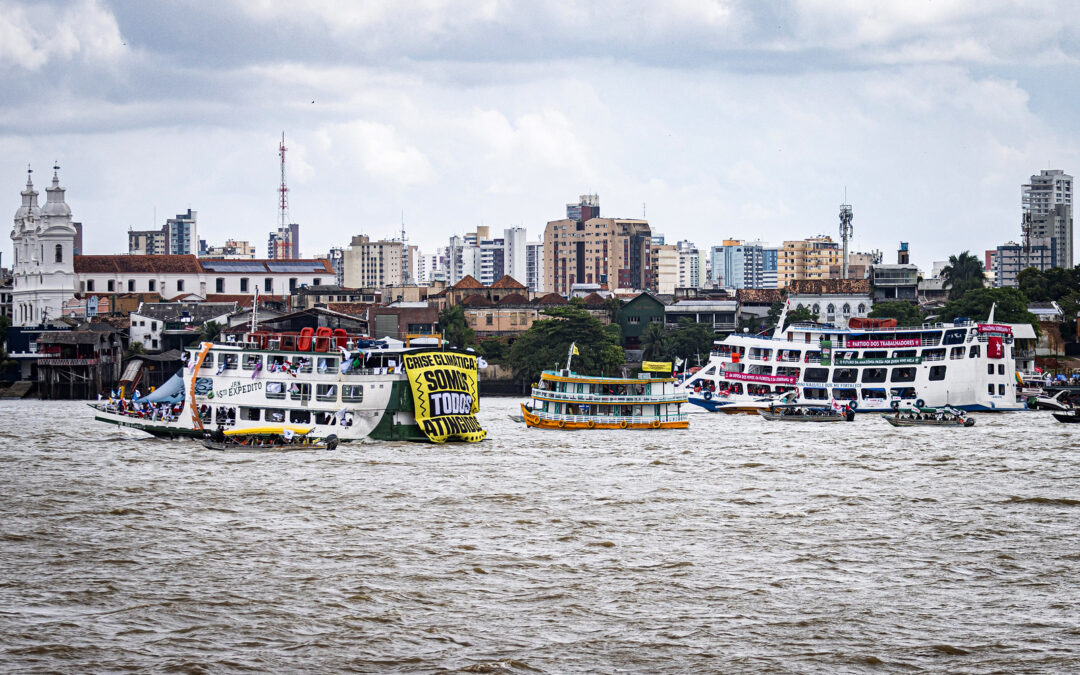 O recado dos barcos na Baía do Guajará