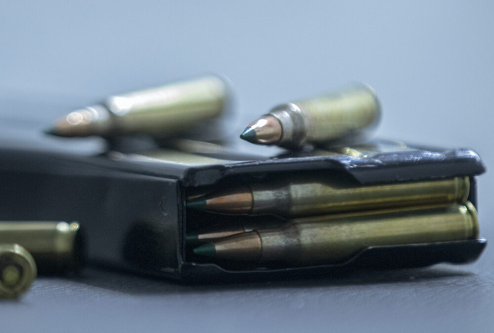 Negros têm risco 49% maior de morte violenta no Brasil, mesmo em condições sociais idênticas aos brancos